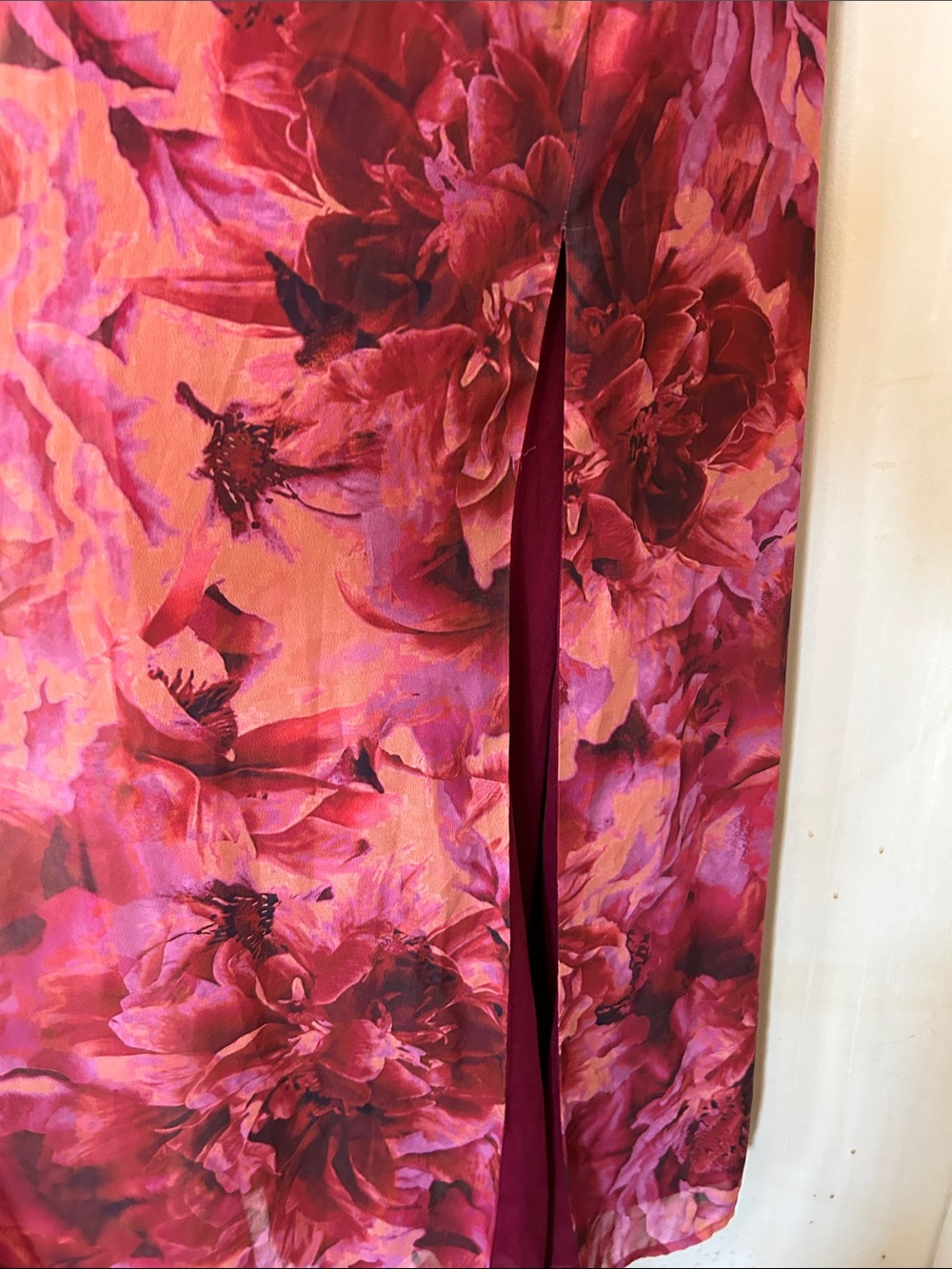Lulus Beautiful Soul Floral Maxi Dress in Magenta and Pink size M - Picture 7 of 13